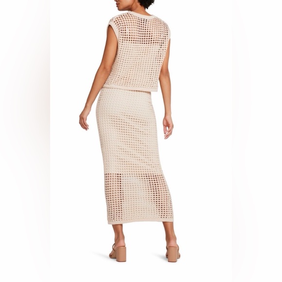 Steve Madden Knit Midi Skirt in Beige Size Small - Picture 4 of 6